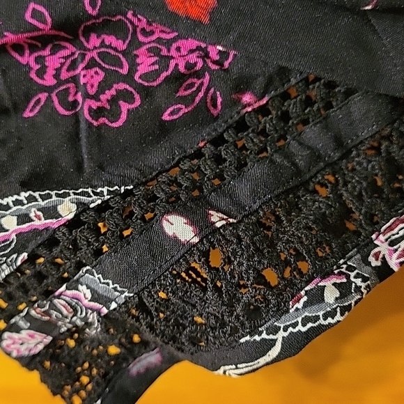 Adorable Torrid dress NWT - Picture 5 of 9